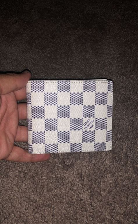 lv men walet|louis vuitton men's wallet white.